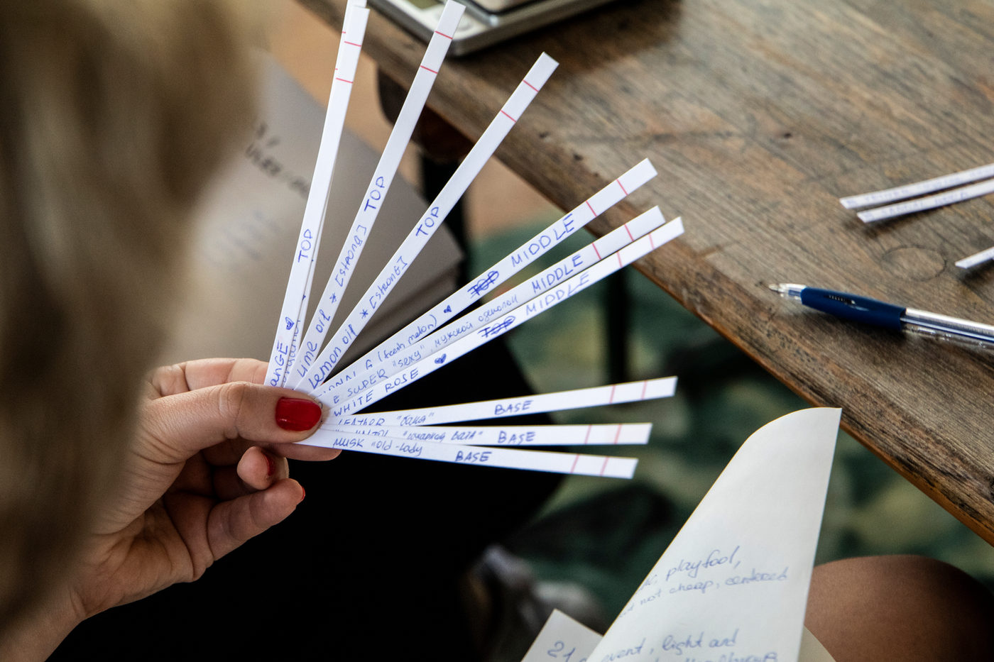 Smell Lab — Perfume making