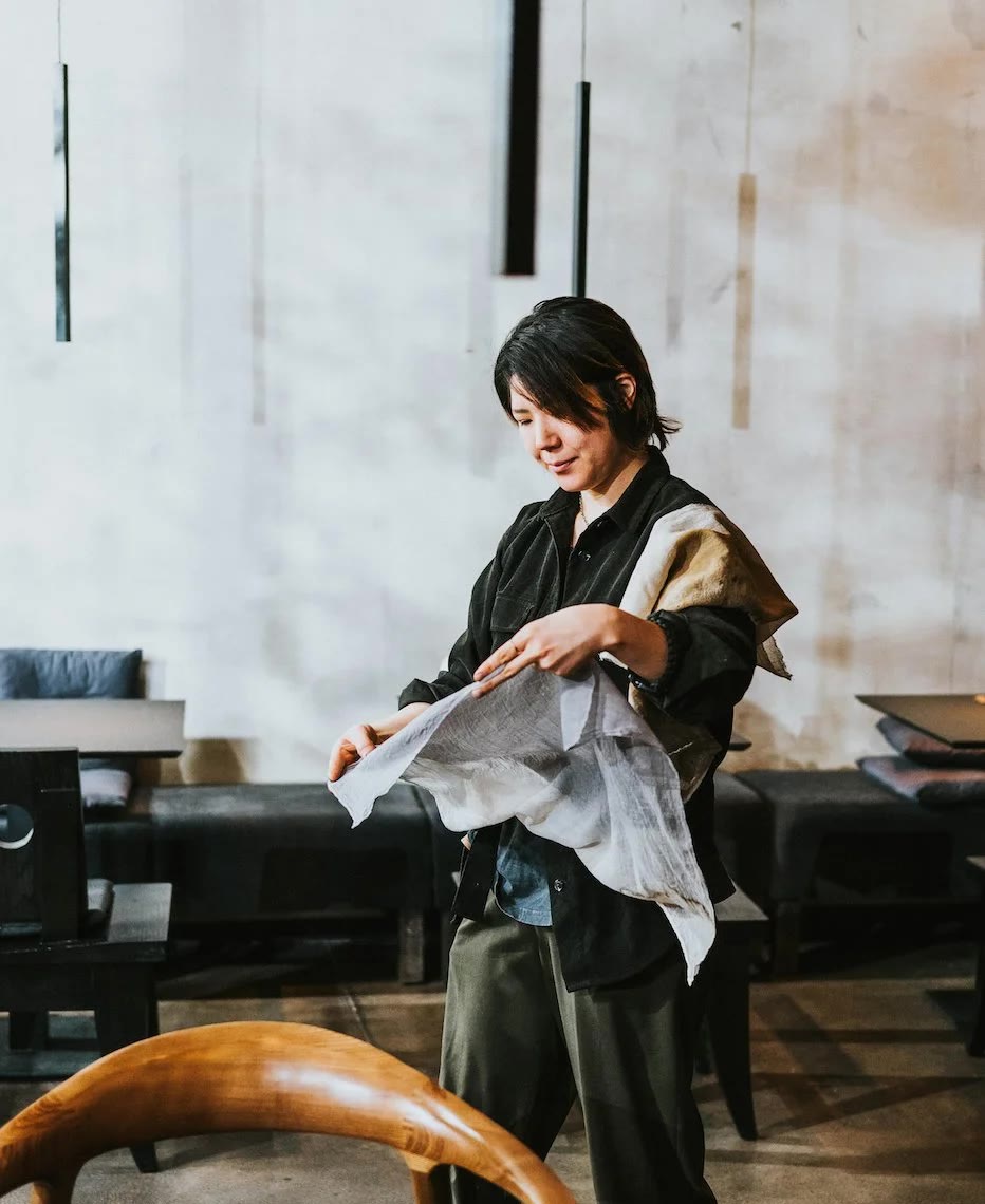 Yurika Saito — Natural dyeing with tea & plants