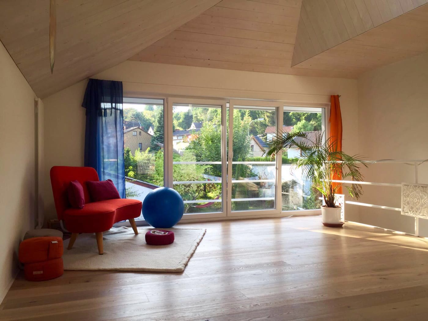 The meditation room upstairs, in daylight